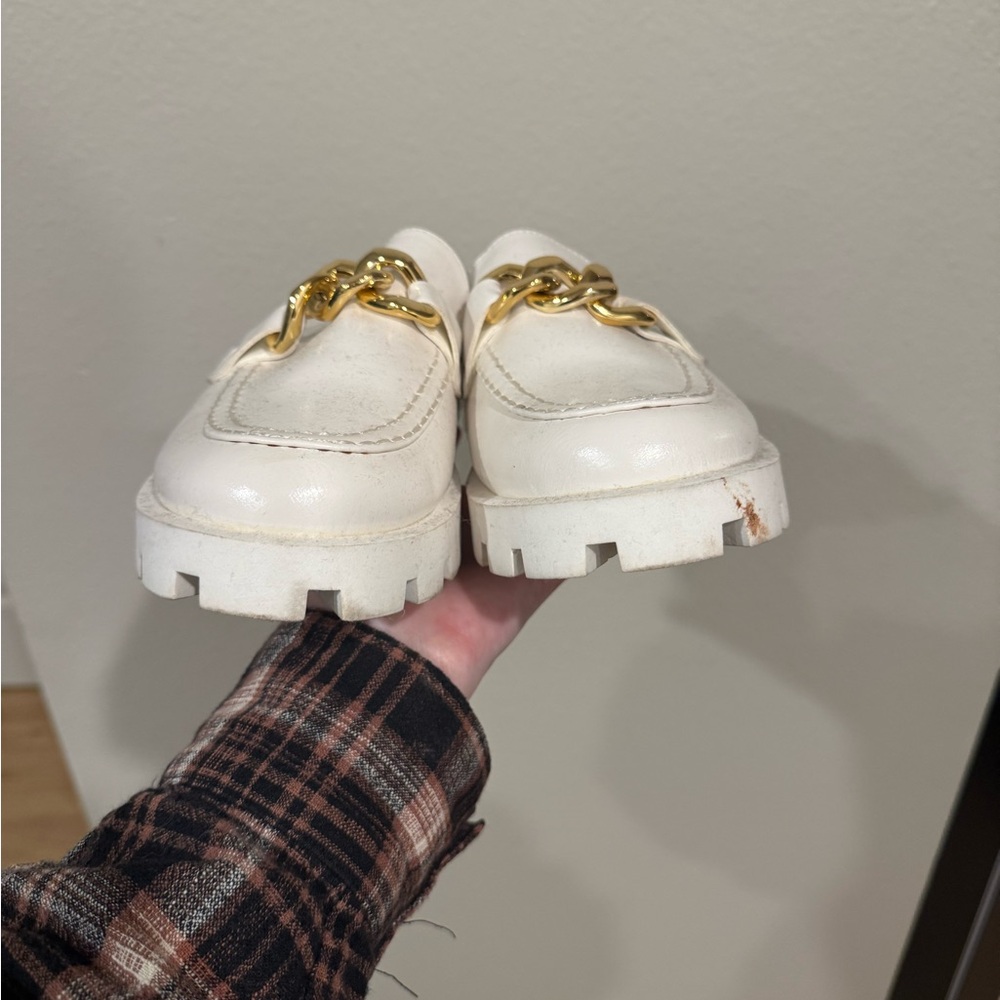 Dream Pairs White Mules with Gold Chain 8 - Picture 4 of 5